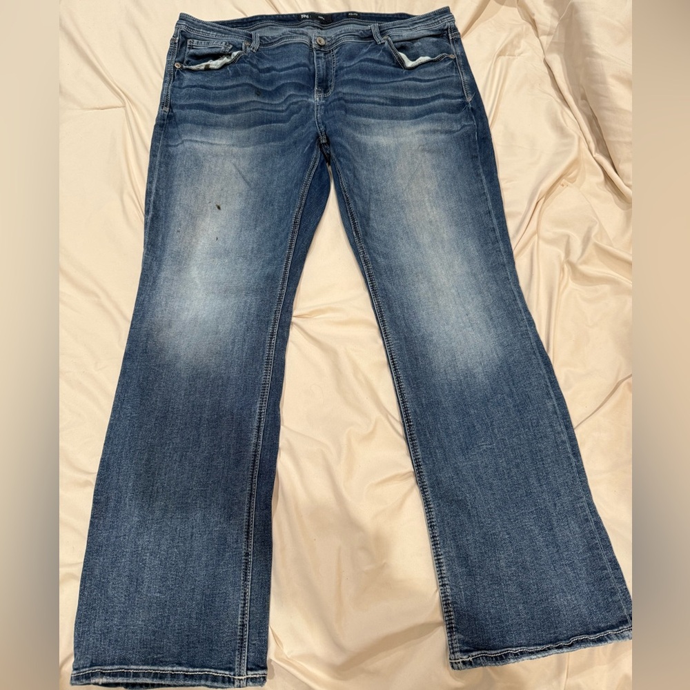 BKE Women's Straight Leg Jeans in Faded Blue